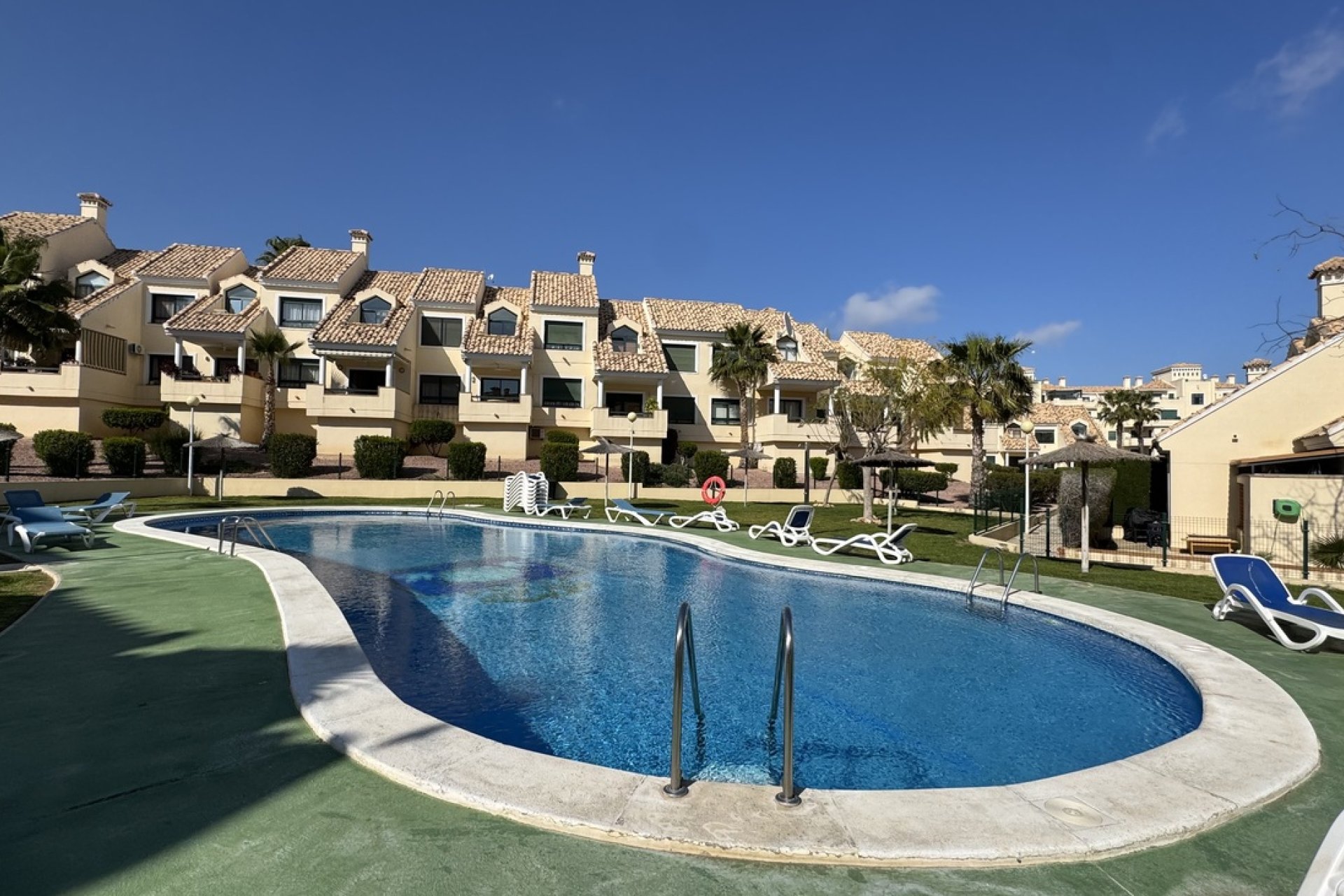 Revente - Apartment -
Lomas De Campoamor - Costa Blanca