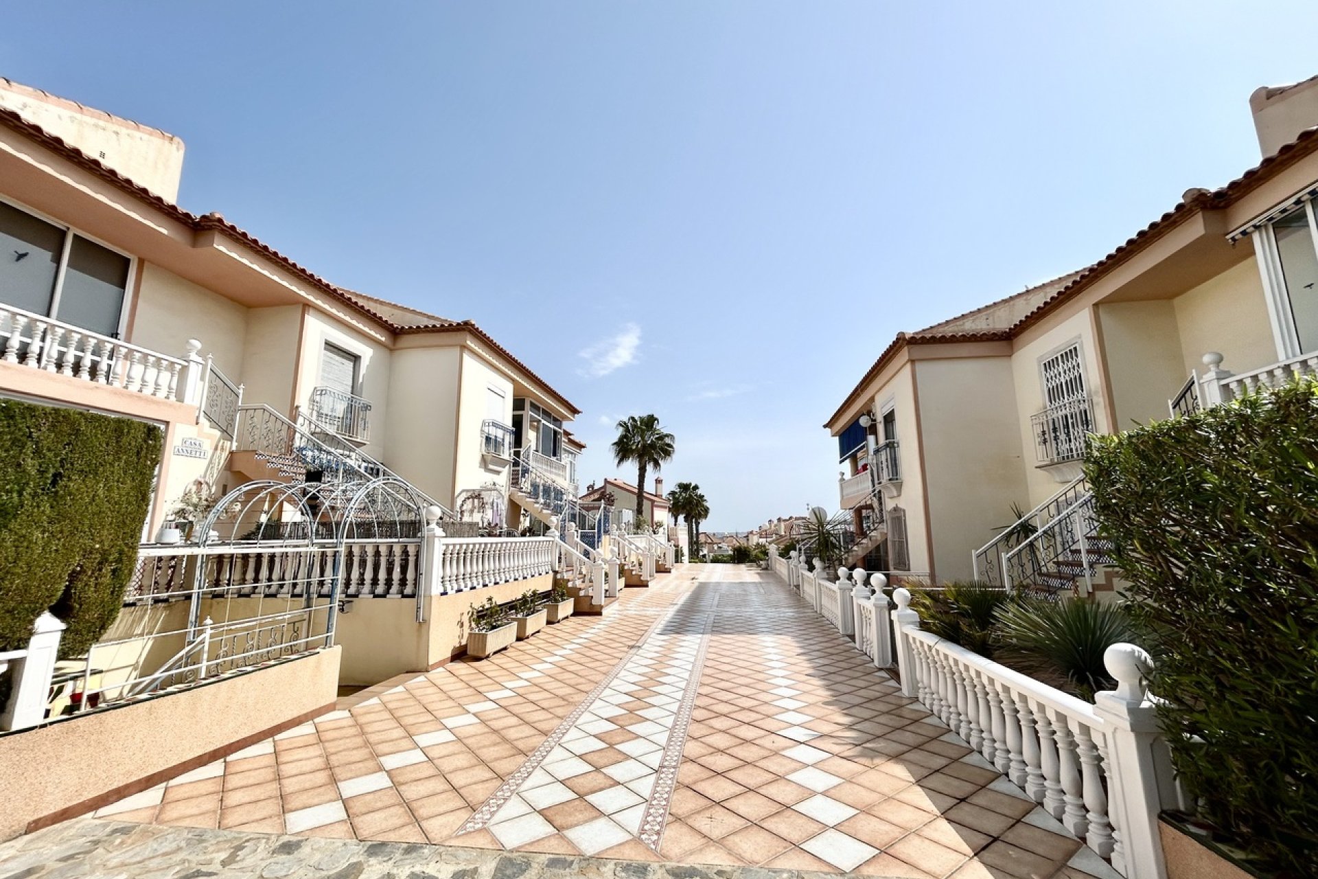 Revente - Apartment -
Los Altos - Costa Blanca