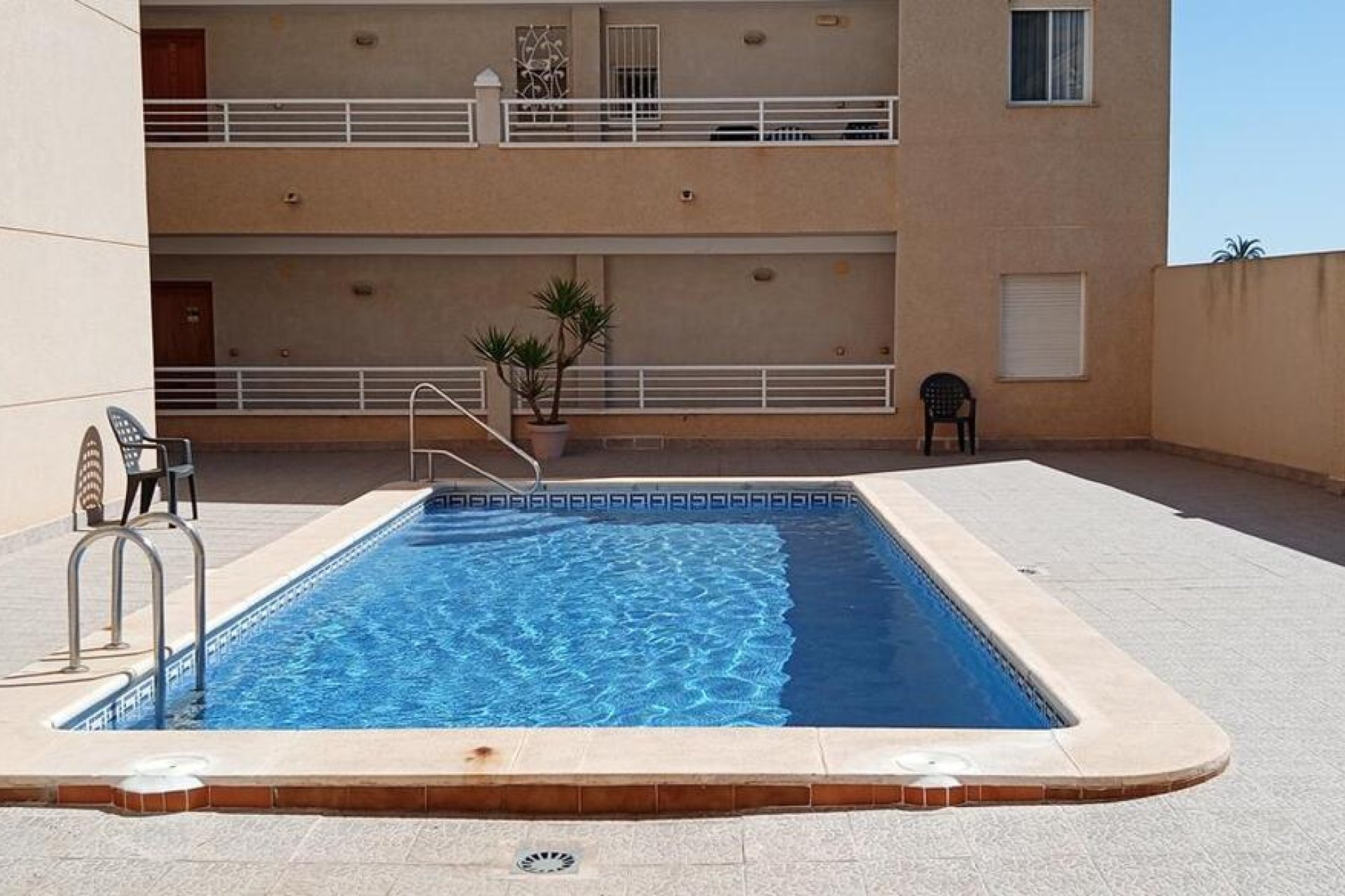 Revente - Apartment -
Los Montesinos - PUEBLO CENTRO