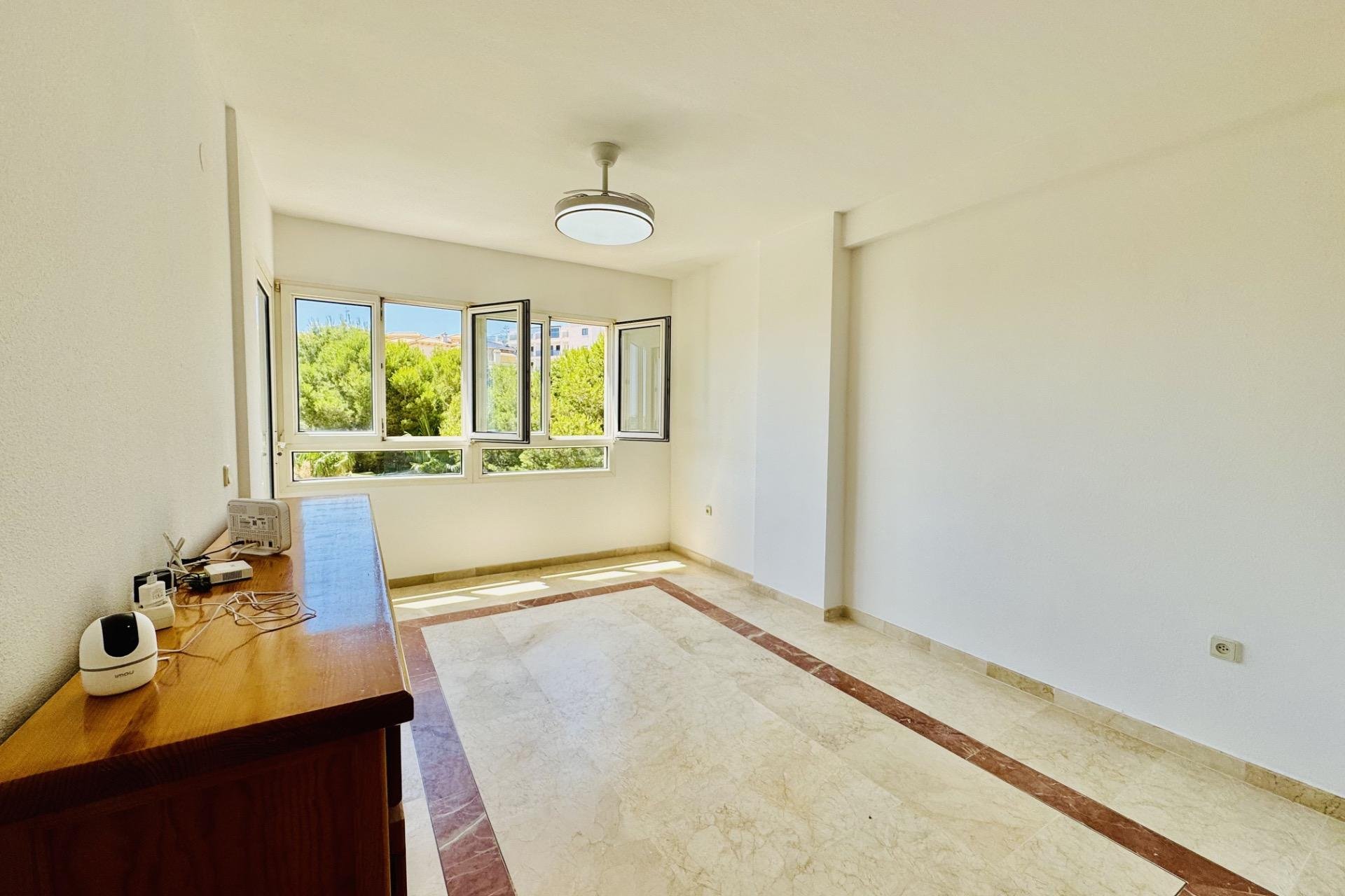 Revente - Apartment -
Orihuela Costa - Altos De Campoamor