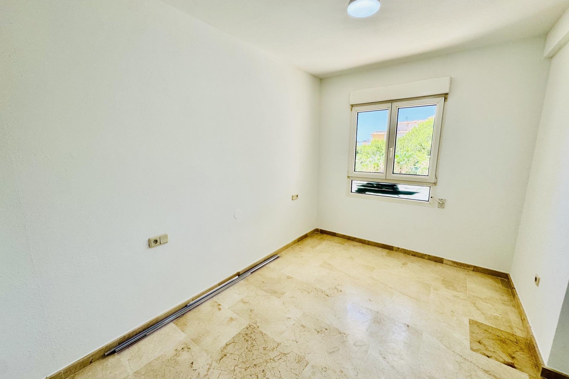 Revente - Apartment -
Orihuela Costa - Altos De Campoamor