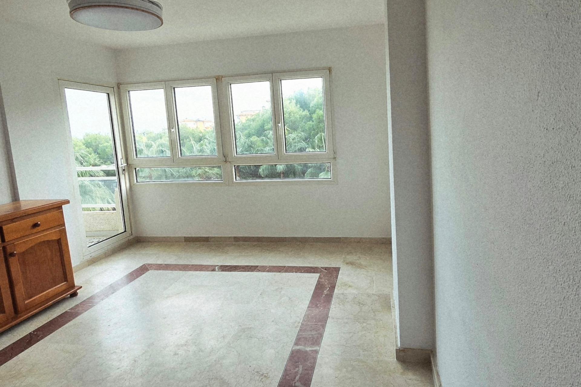 Revente - Apartment -
Orihuela Costa - Altos De Campoamor