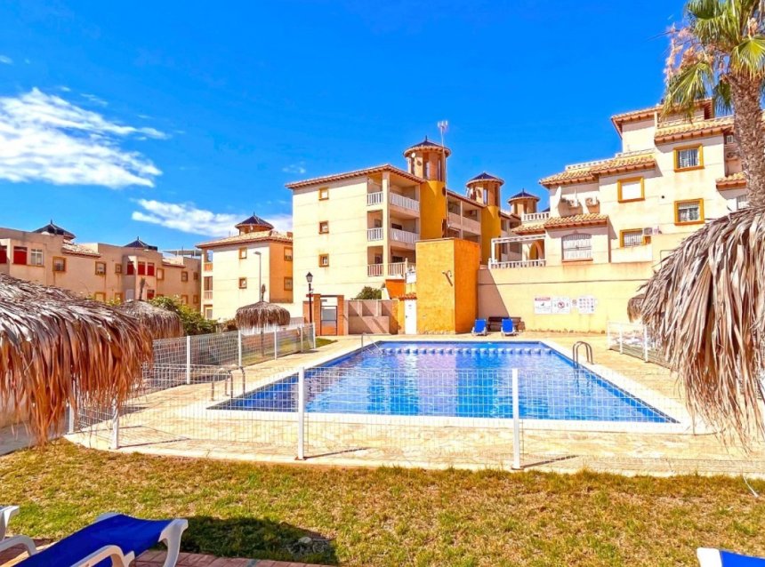 Revente - Apartment -
Orihuela Costa - Costa Blanca