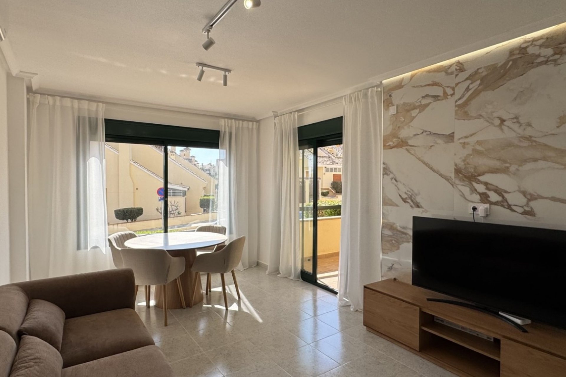 Revente - Apartment -
Orihuela Costa - Costa Blanca