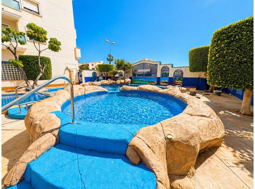 Revente - Apartment -
Orihuela Costa - Costa Blanca