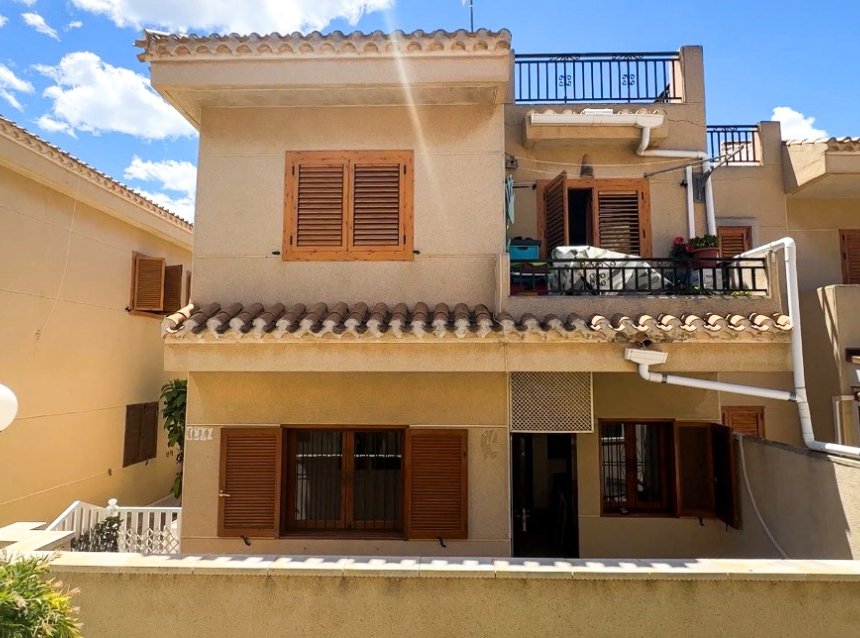 Revente - Apartment -
Orihuela Costa - Costa Blanca