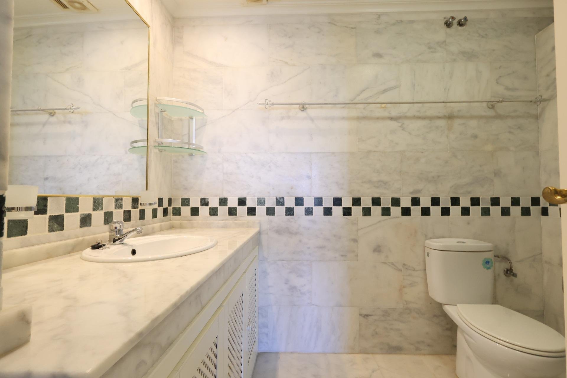 Revente - Apartment -
Orihuela Costa - Costa Blanca