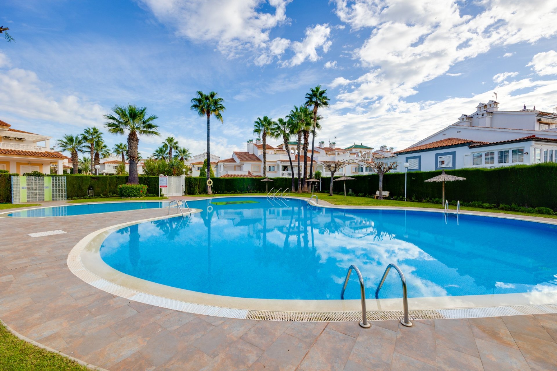 Revente - Apartment -
Orihuela Costa - Costa Blanca