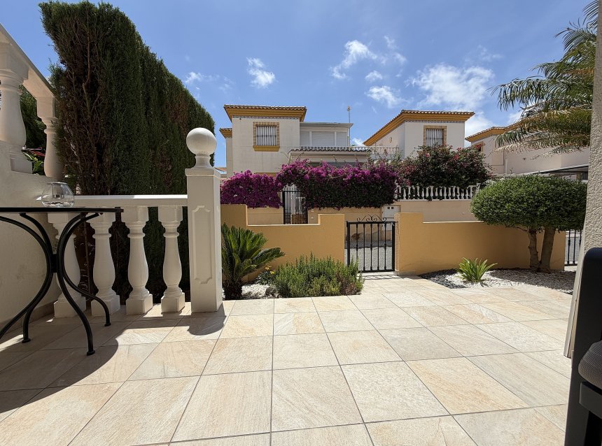 Revente - Apartment -
Orihuela Costa - Costa Blanca