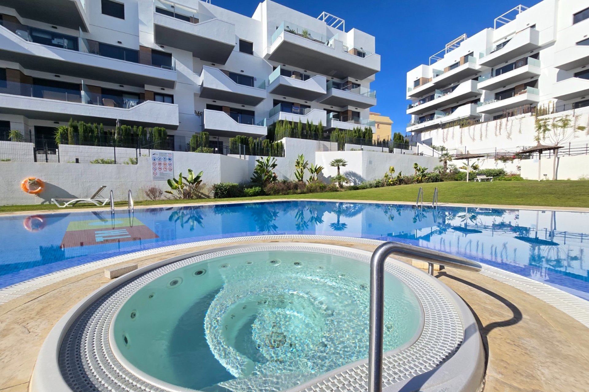 Revente - Apartment -
Orihuela Costa - Costa Blanca
