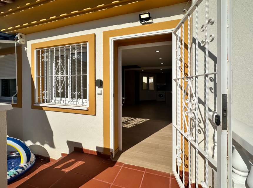 Revente - Apartment -
Orihuela Costa - Costa Blanca