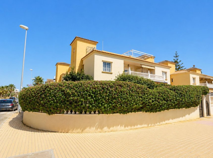 Revente - Apartment -
Orihuela Costa - Costa Blanca
