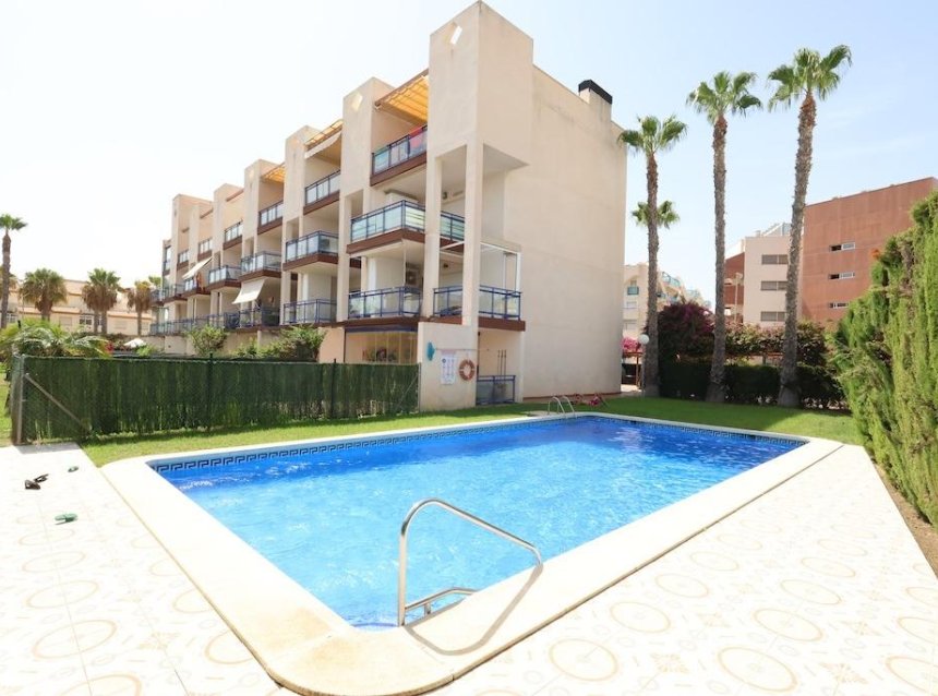 Revente - Apartment -
Orihuela Costa - Costa Blanca