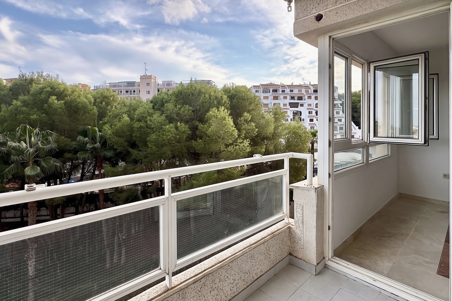 Revente - Apartment -
Orihuela Costa - Costa Blanca