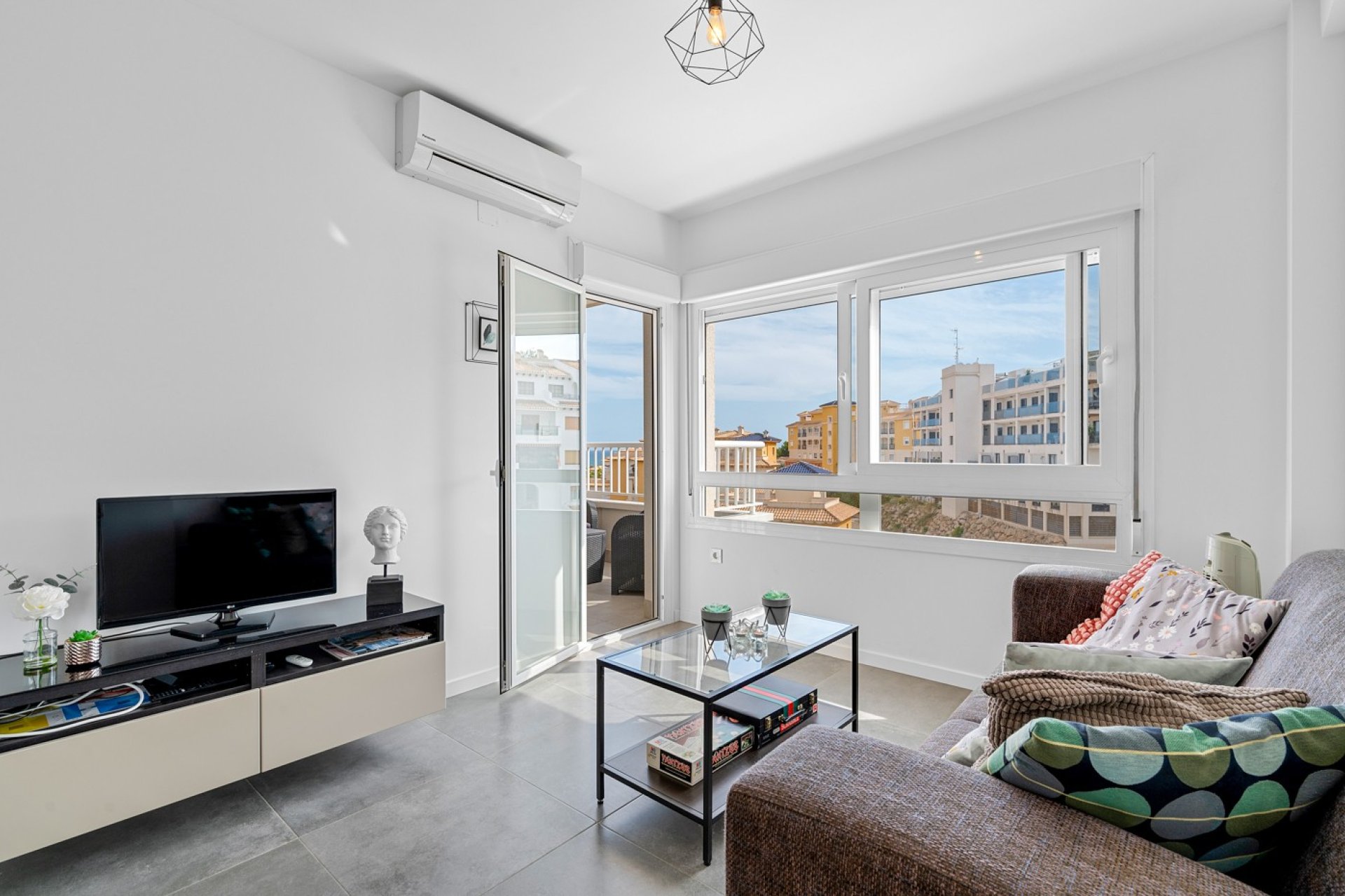 Revente - Apartment -
Orihuela Costa - Costa Blanca