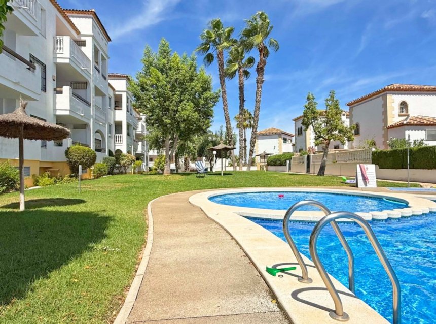Revente - Apartment -
Orihuela Costa - Costa Blanca