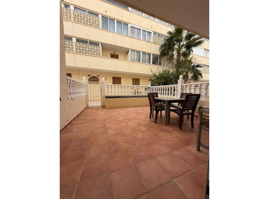 Revente - Apartment -
Orihuela Costa - La Regia
