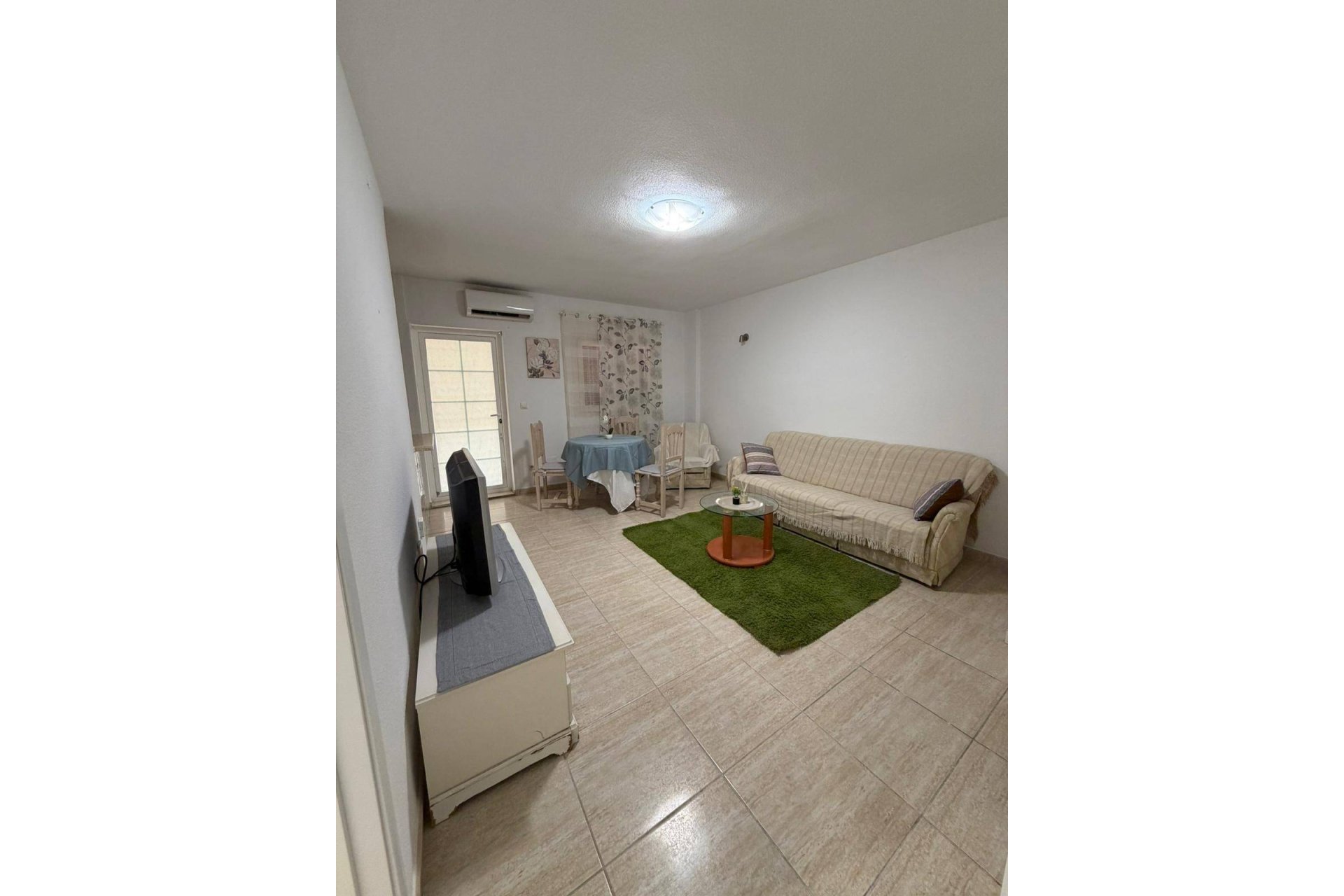 Revente - Apartment -
Orihuela Costa - La Regia