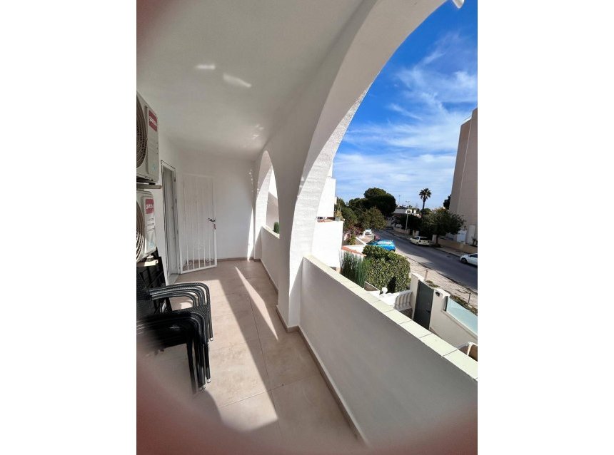 Revente - Apartment -
Orihuela Costa - La Zenia