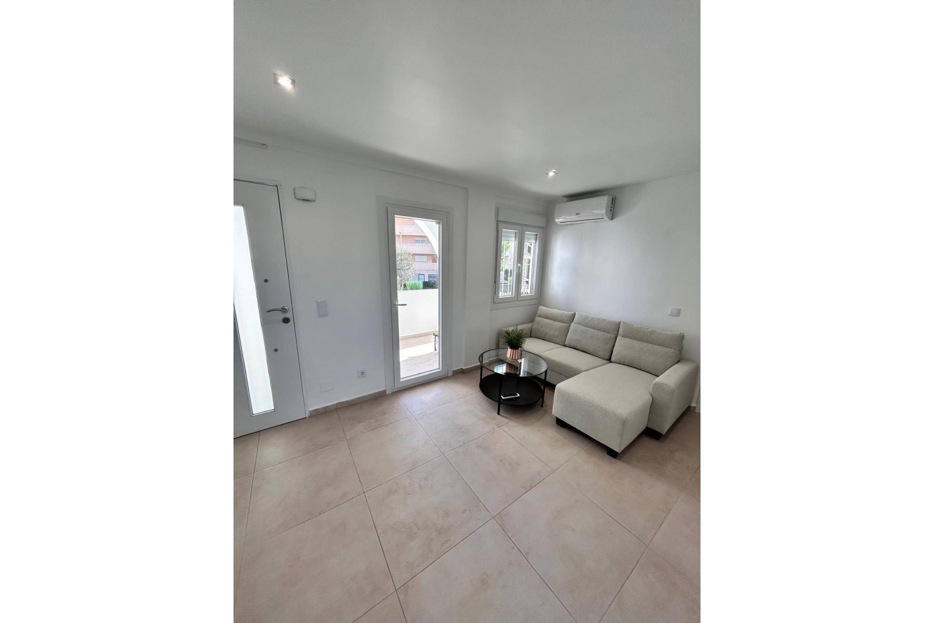 Revente - Apartment -
Orihuela Costa - La Zenia