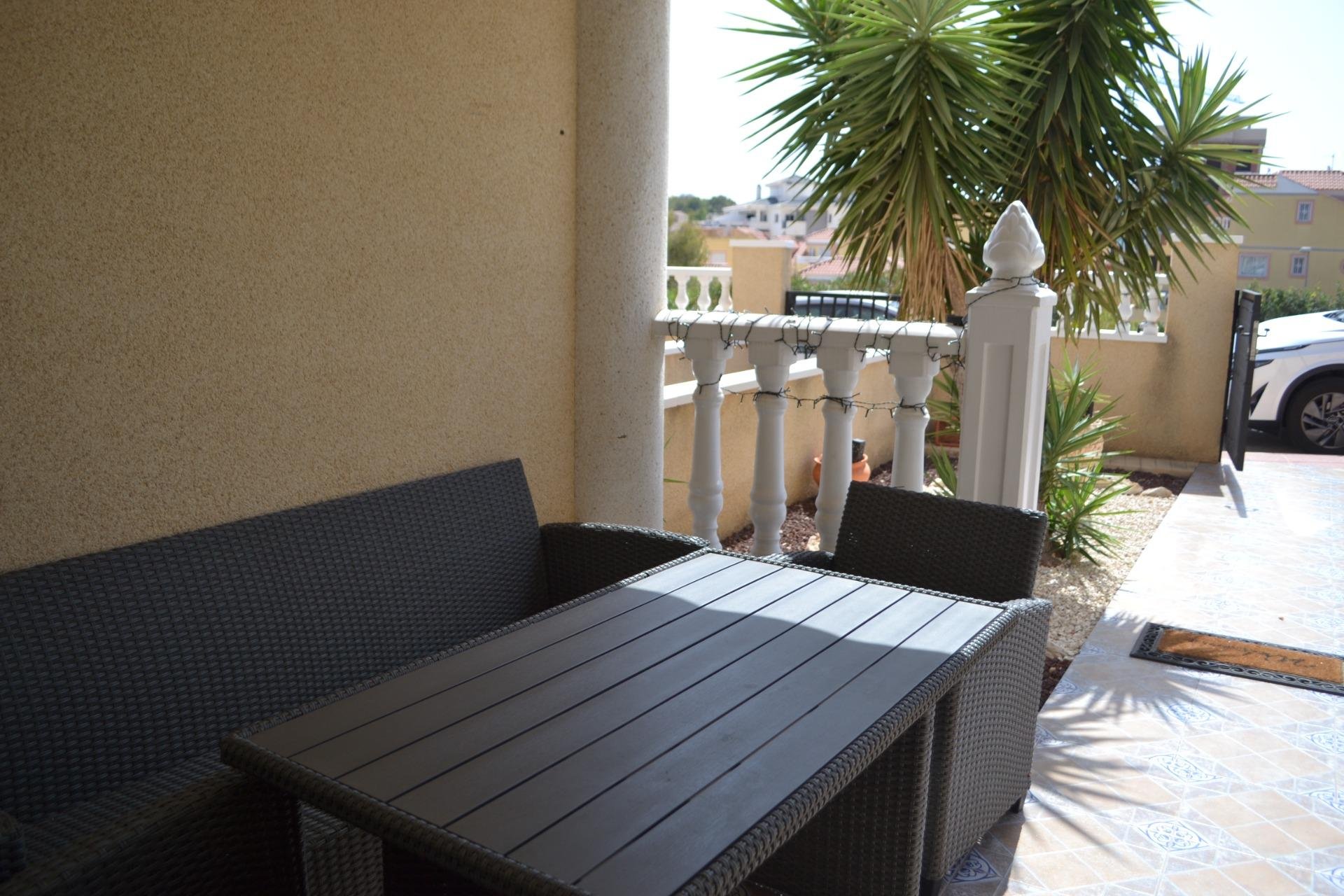 Revente - Apartment -
Orihuela Costa - Las Filipinas