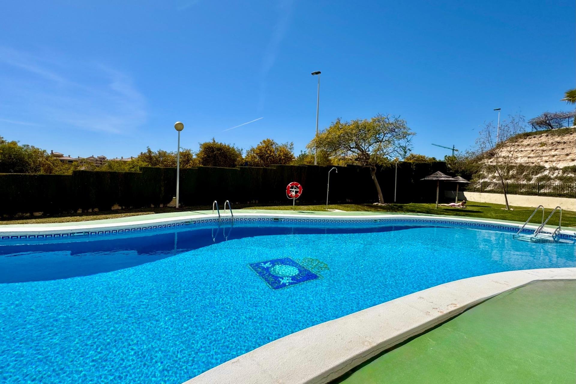 Revente - Apartment -
Orihuela Costa - Villamartín-las Filipinas