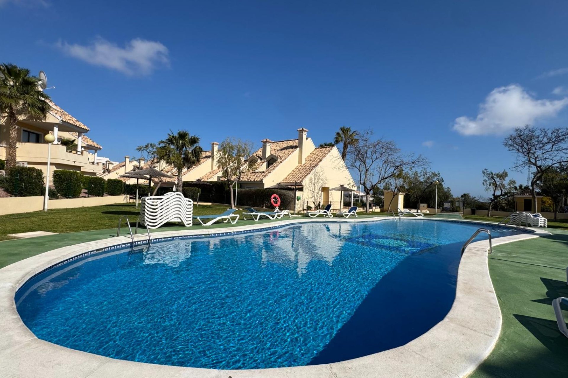 Revente - Apartment -
Orihuela Costa - Villamartín-las Filipinas