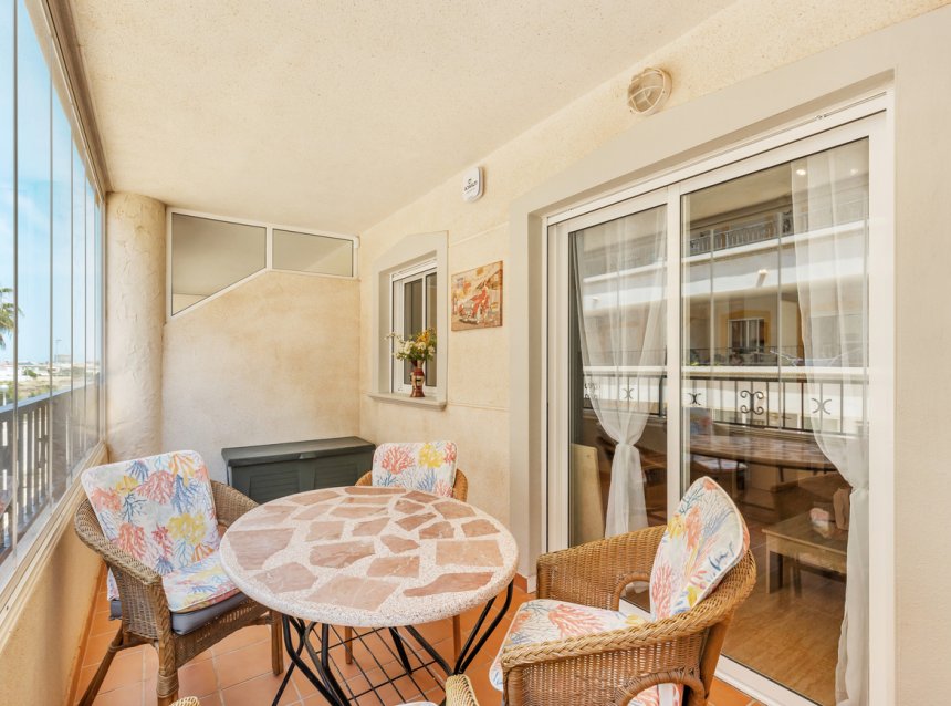 Revente - Apartment -
Orihuela Costa