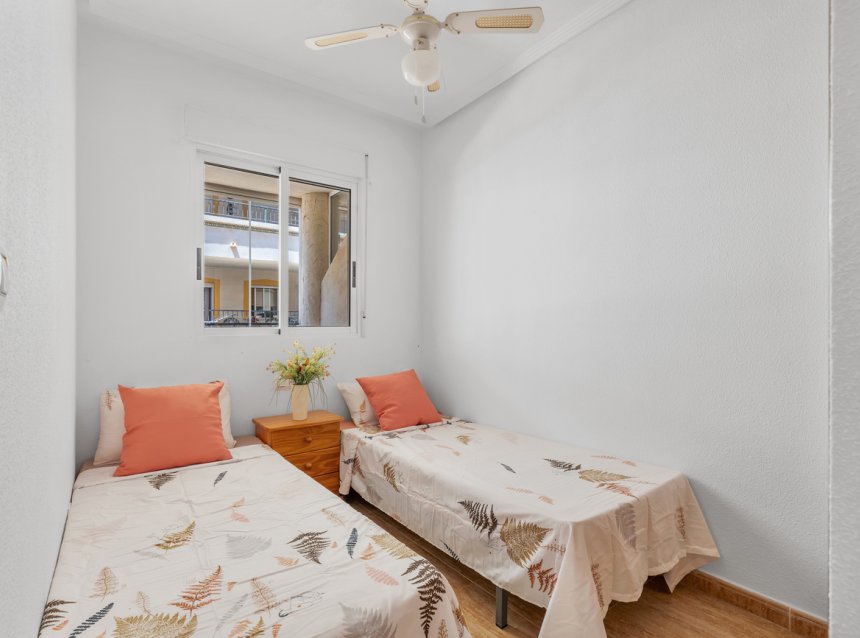 Revente - Apartment -
Orihuela Costa