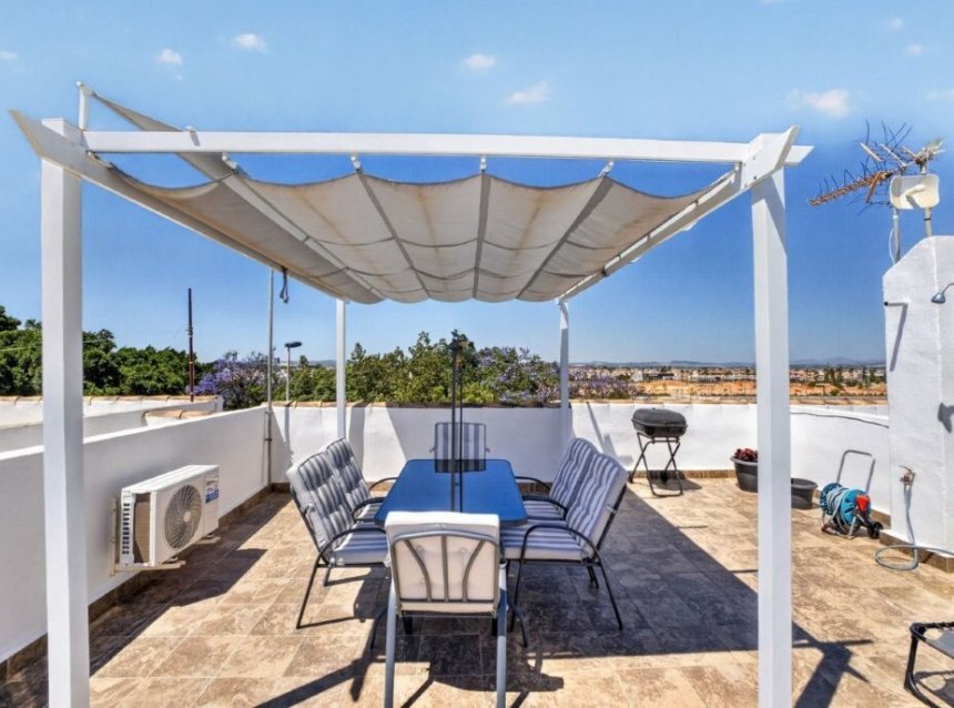 Revente - Apartment Penthouse -
Torrevieja - Jardin del Mar