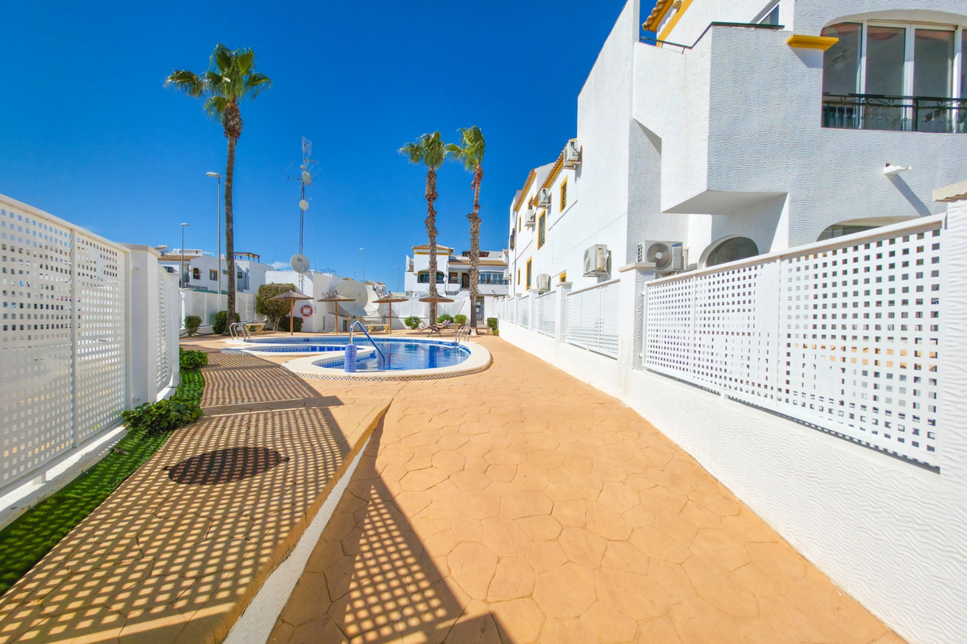 Revente - Apartment Penthouse -
Vistabella Golf Entre Naranjos - Costa Blanca