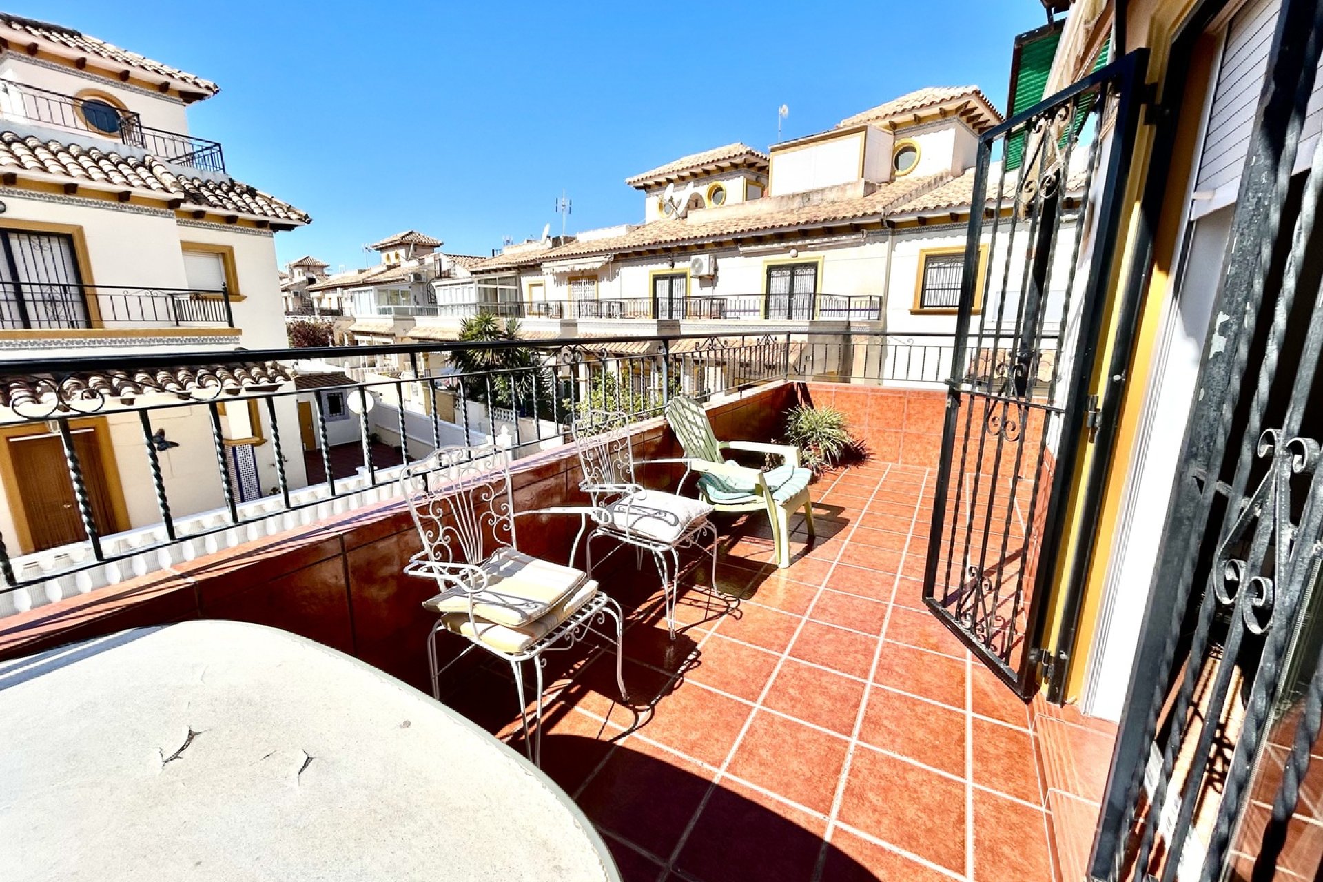 Revente - Apartment -
Punta Prima - Costa Blanca