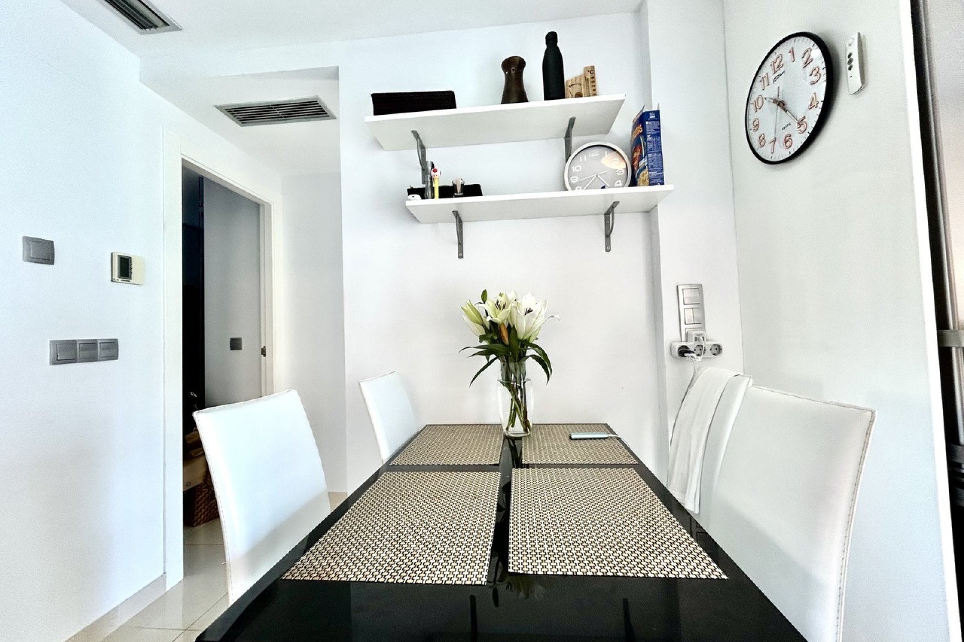 Revente - Apartment -
Punta Prima - Costa Blanca