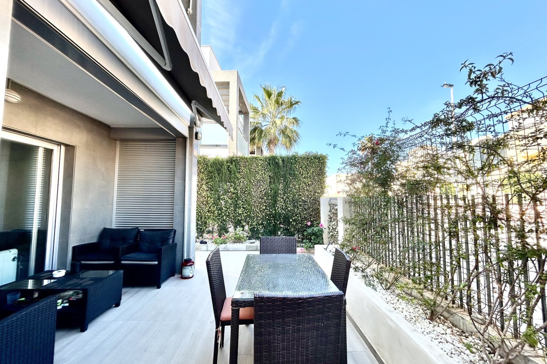 Revente - Apartment -
Punta Prima - Costa Blanca