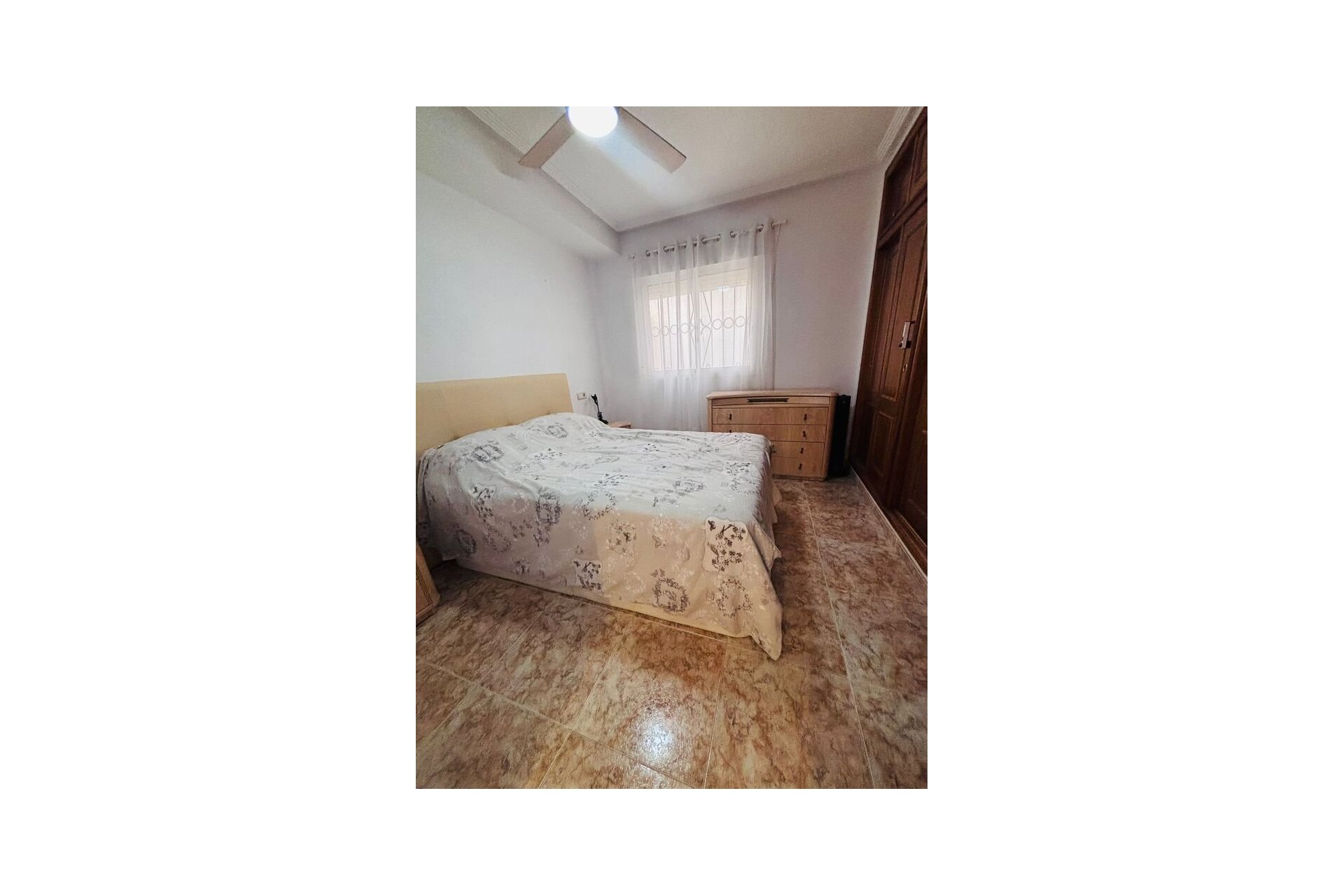 Revente - Apartment -
Punta Prima - Costa Blanca