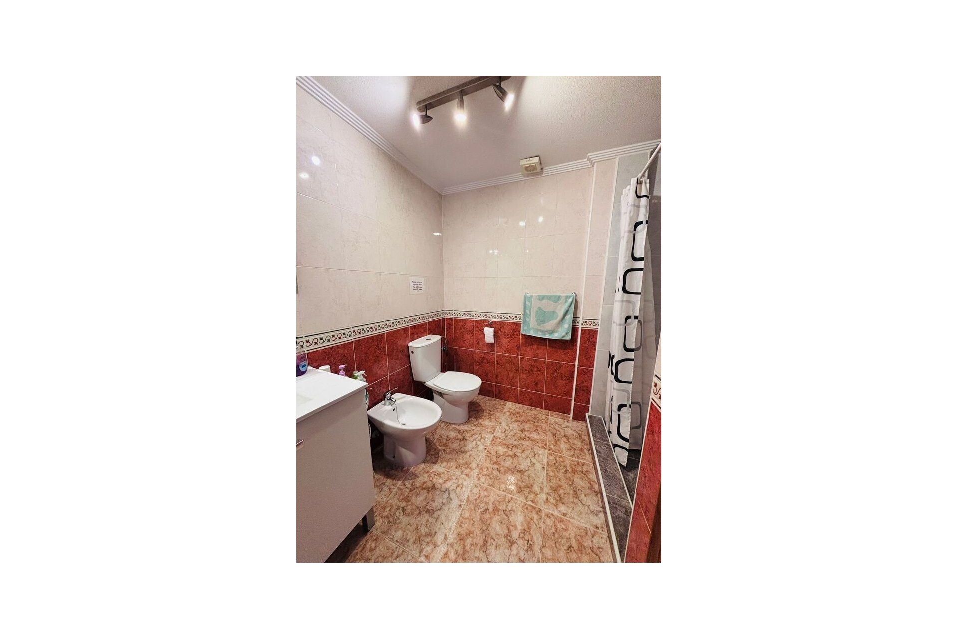 Revente - Apartment -
Punta Prima - Costa Blanca