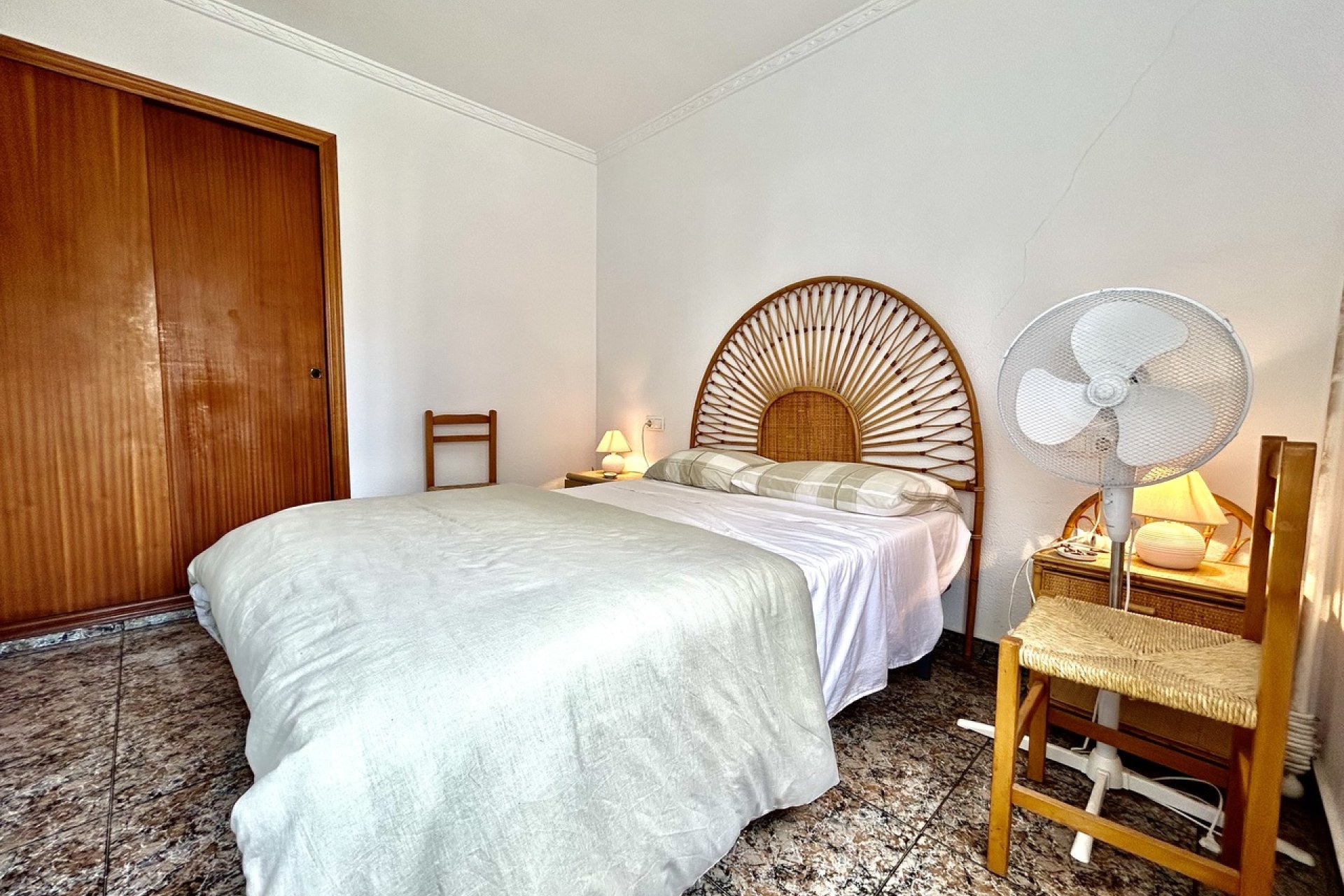 Revente - Apartment -
Punta Prima - Costa Blanca