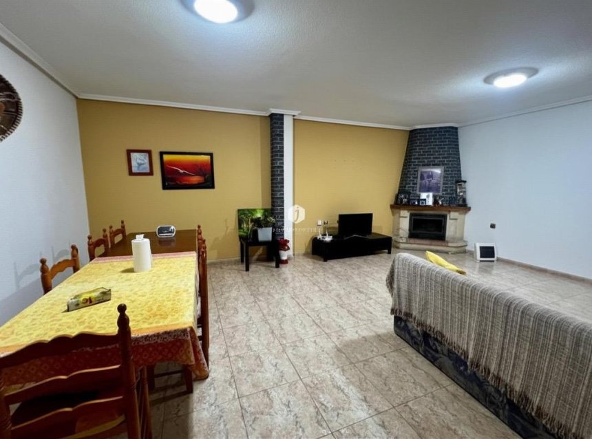 Revente - Apartment -
Rojales