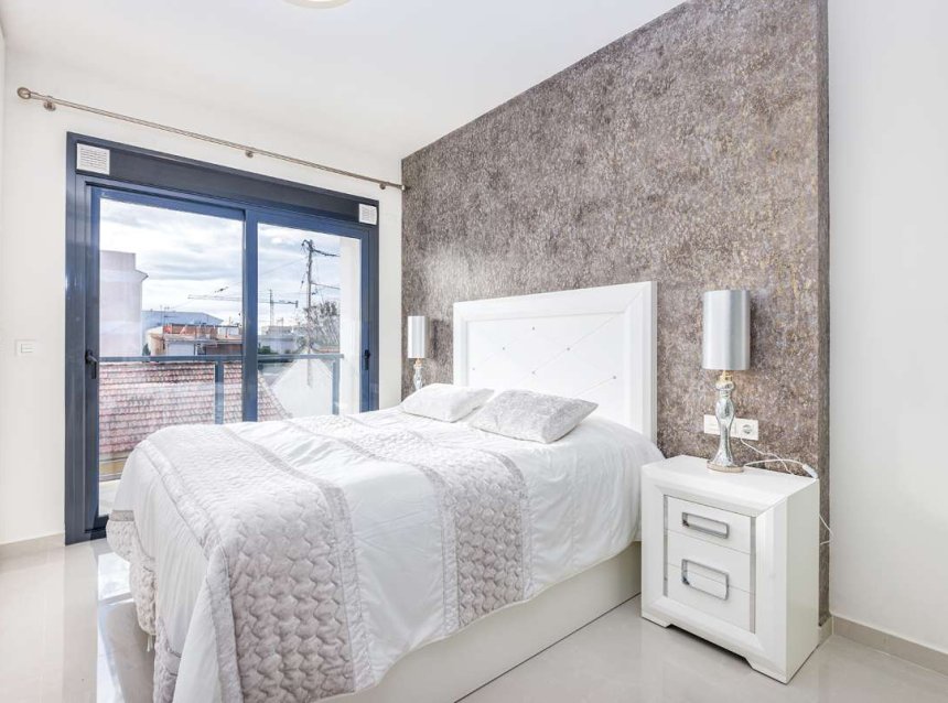 Revente - Apartment -
Torre de la Horadada - Costa Blanca