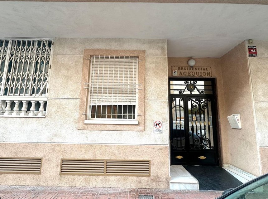 Revente - Apartment -
Torrevieja - Acequion