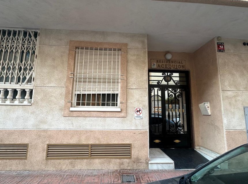 Revente - Apartment -
Torrevieja - Acequion