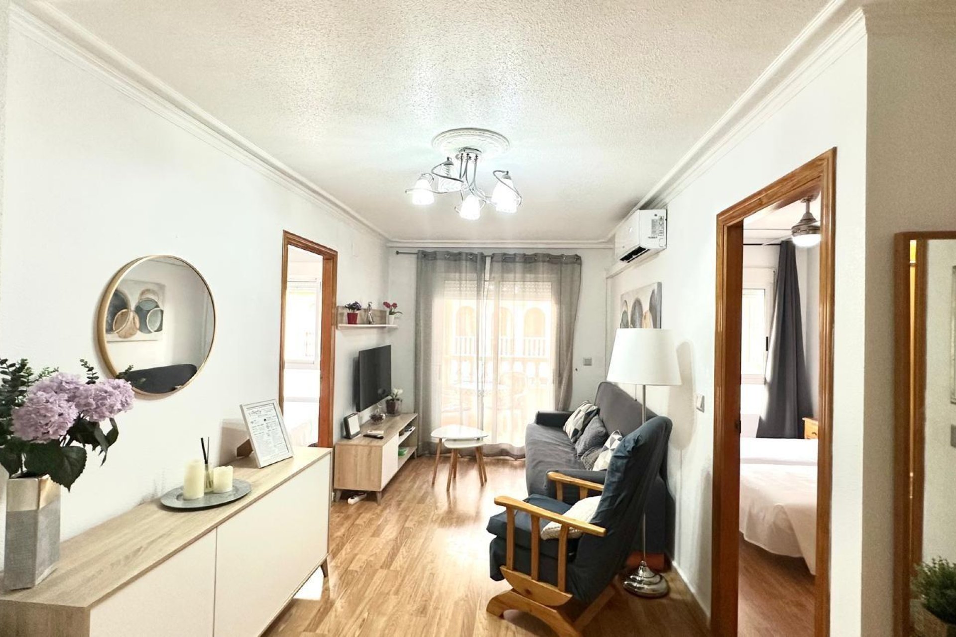 Revente - Apartment -
Torrevieja - Acequion