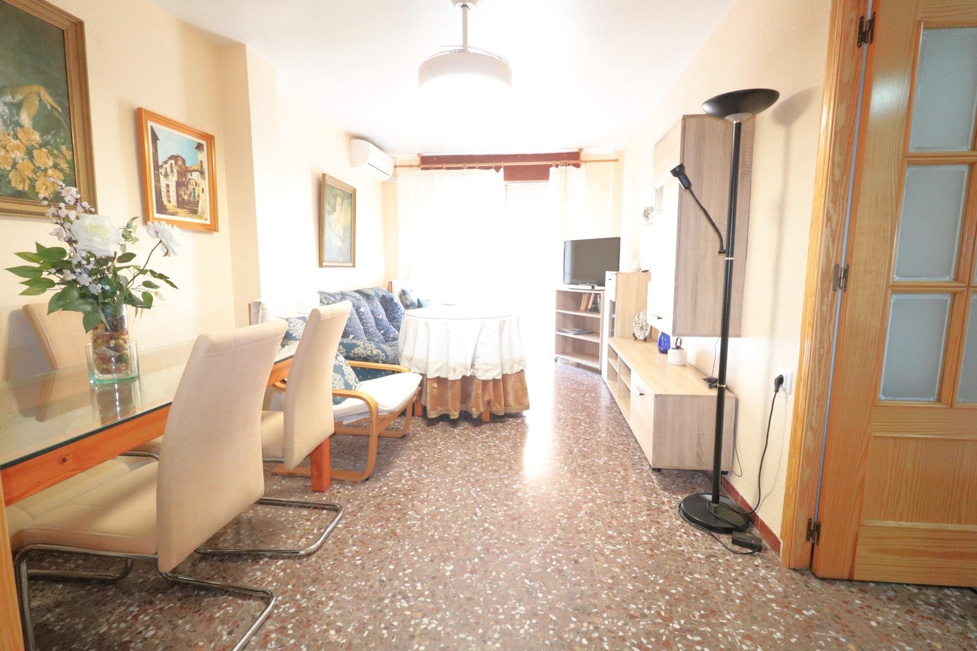 Revente - Apartment -
Torrevieja - Acequion