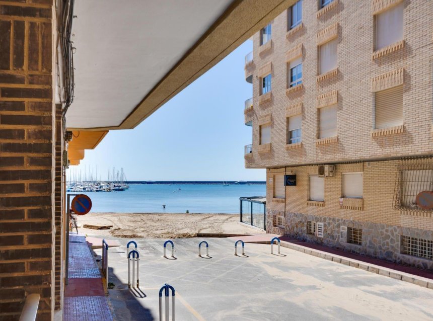 Revente - Apartment -
Torrevieja - Acequion