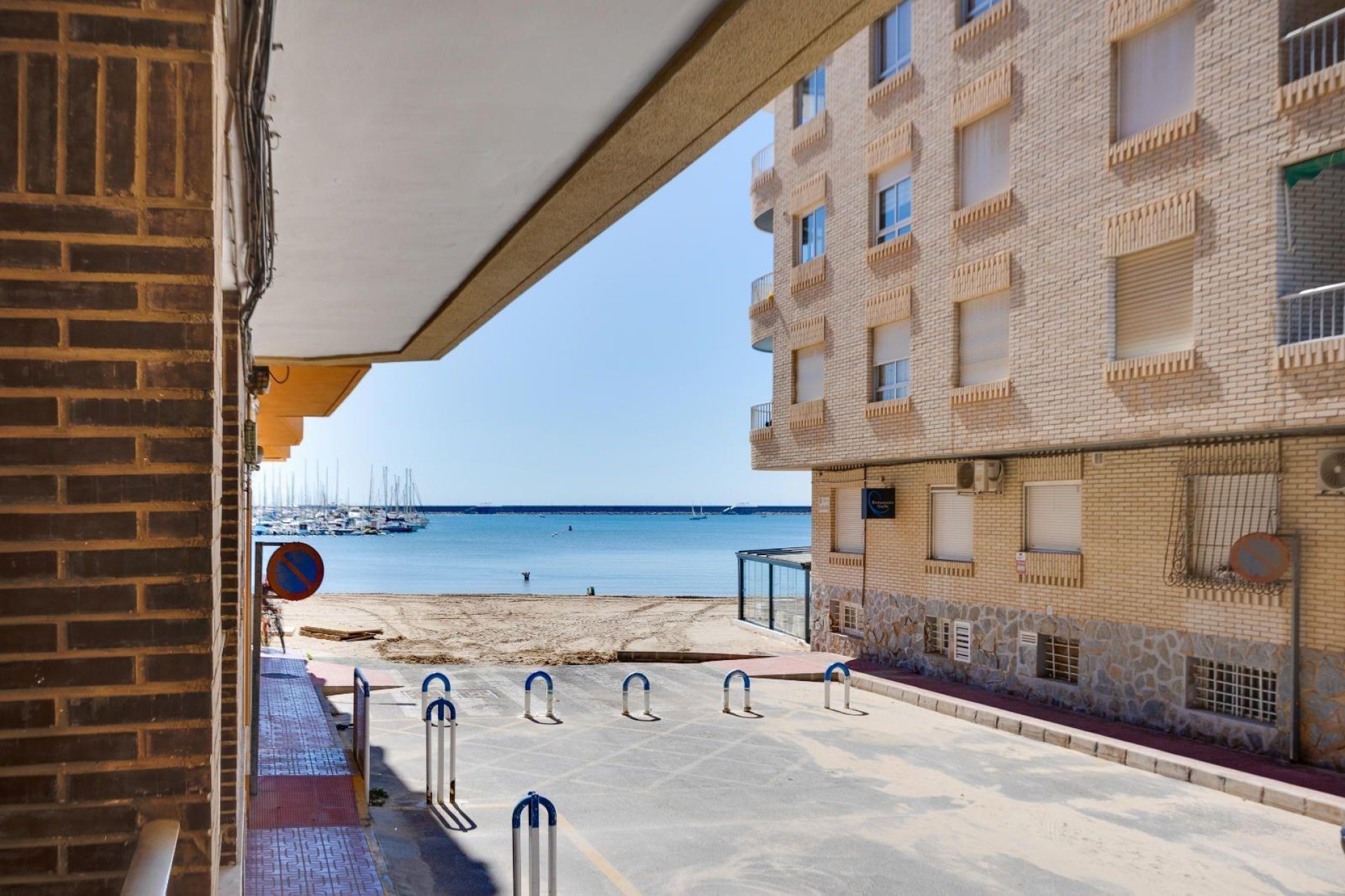 Revente - Apartment -
Torrevieja - Acequion