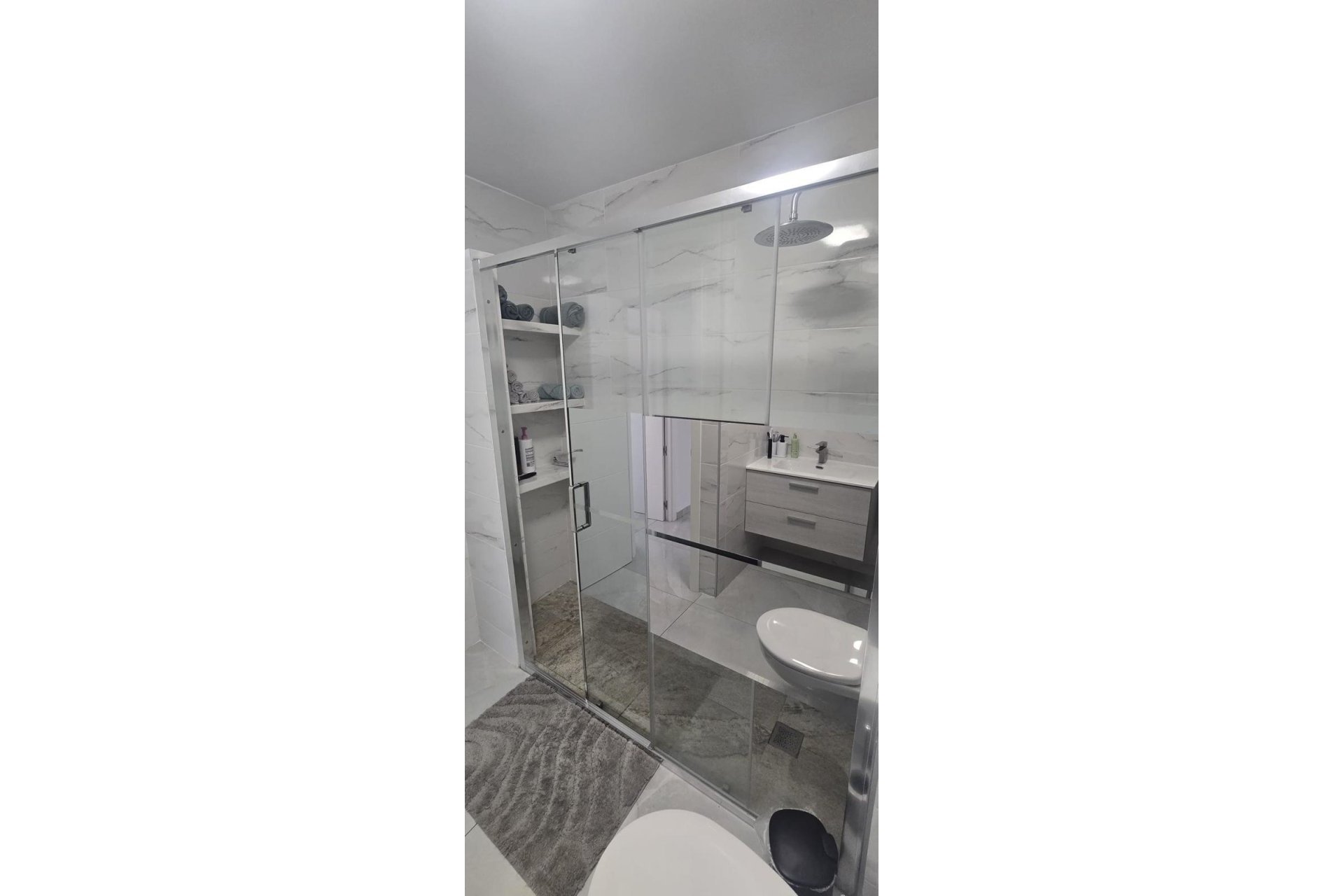 Revente - Apartment -
Torrevieja - Acequion