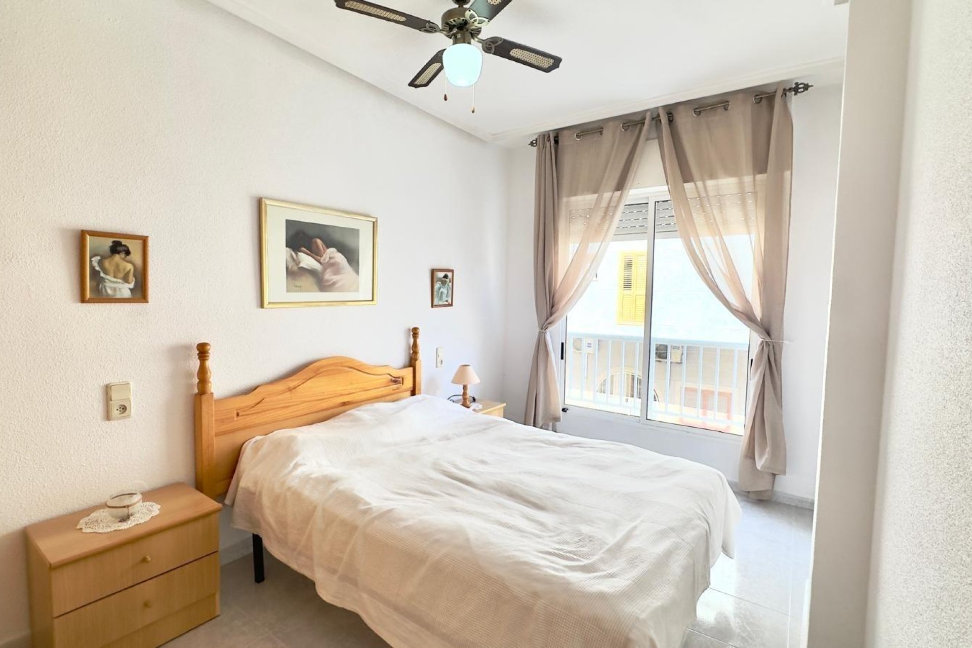 Revente - Apartment -
Torrevieja - Acequion