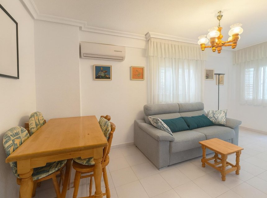 Revente - Apartment -
Torrevieja - Acequion