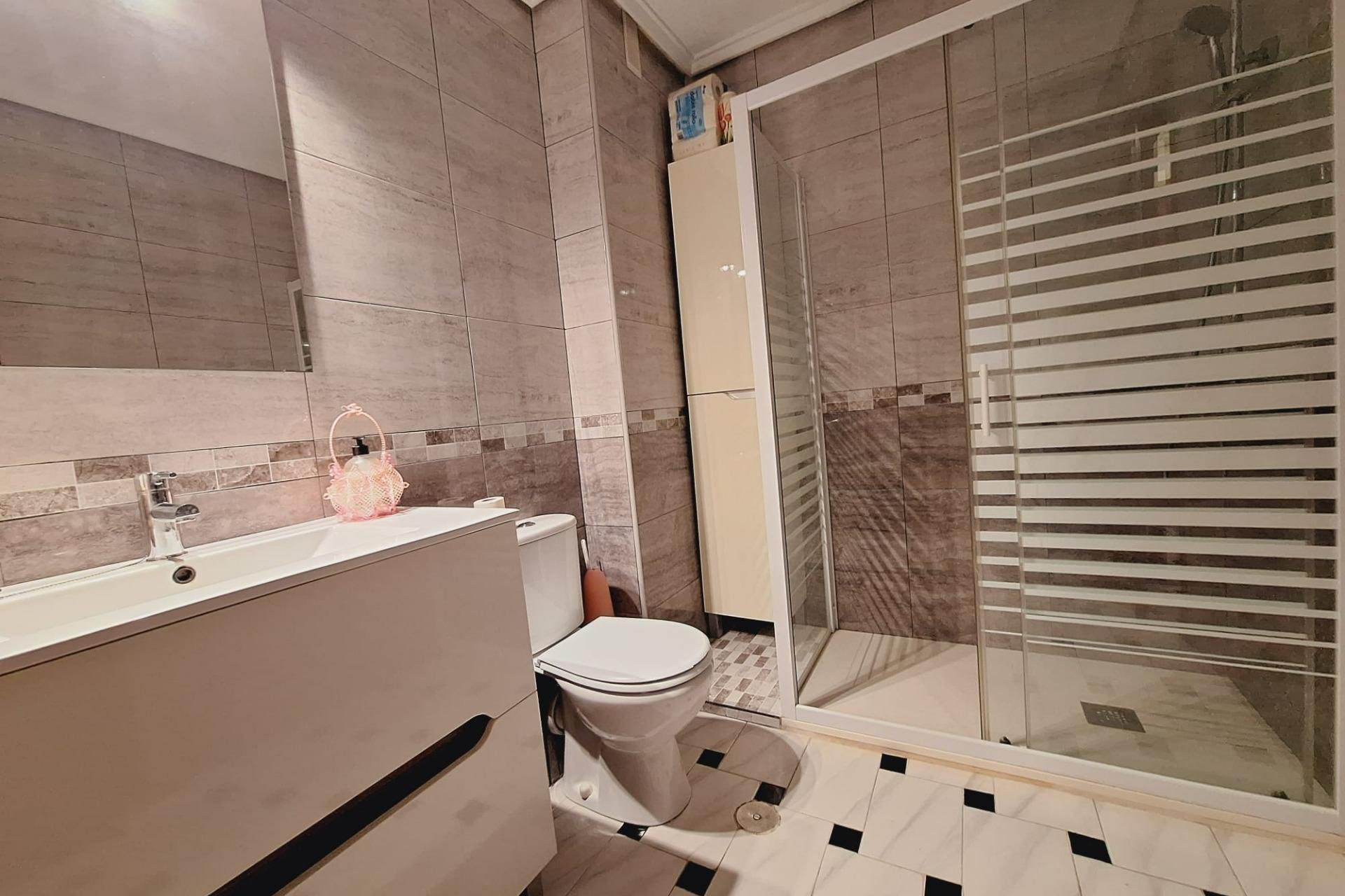 Revente - Apartment -
Torrevieja - Acequion