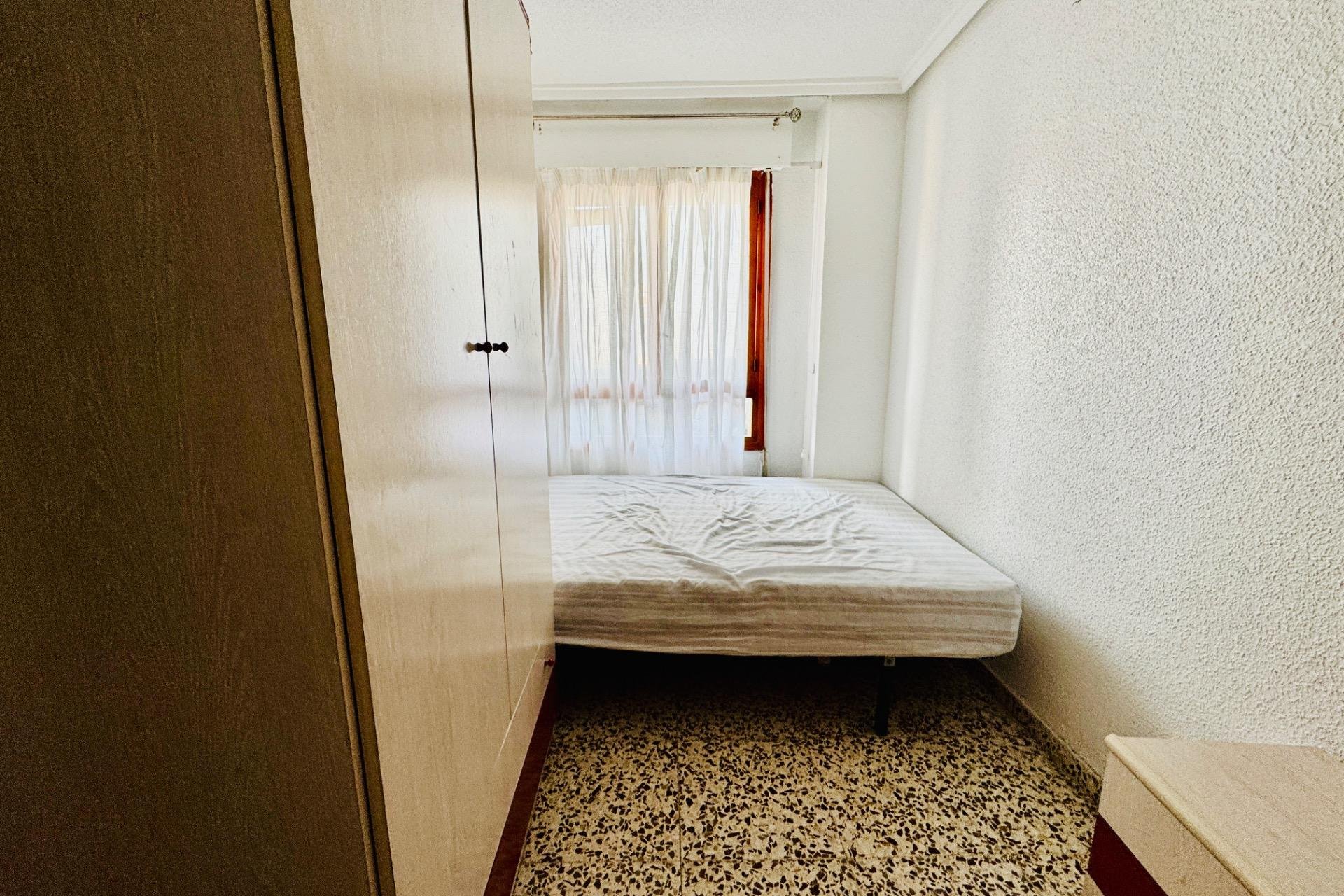 Revente - Apartment -
Torrevieja - Acequion